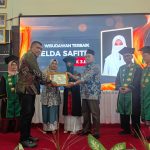 Raih IPK 3,88, Helda Safitri Jadi Wisudawan Terbaik STIT Mumtaz Karimun Angkatan VII